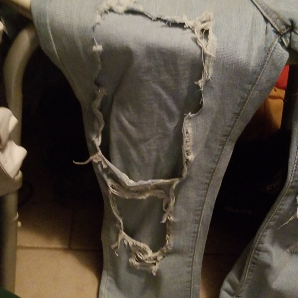 Jeans - Picture 3 of 3